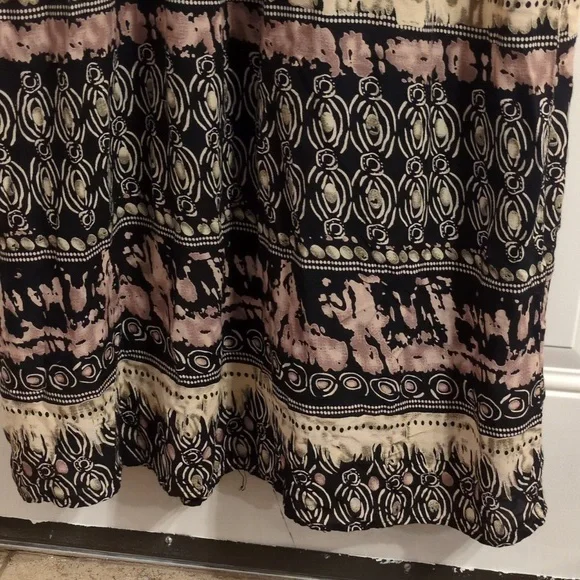 Elementz Maxi Dress with Flutter Sleeves – Perfect for Work Travel-Everything! - Picture 2 of 13